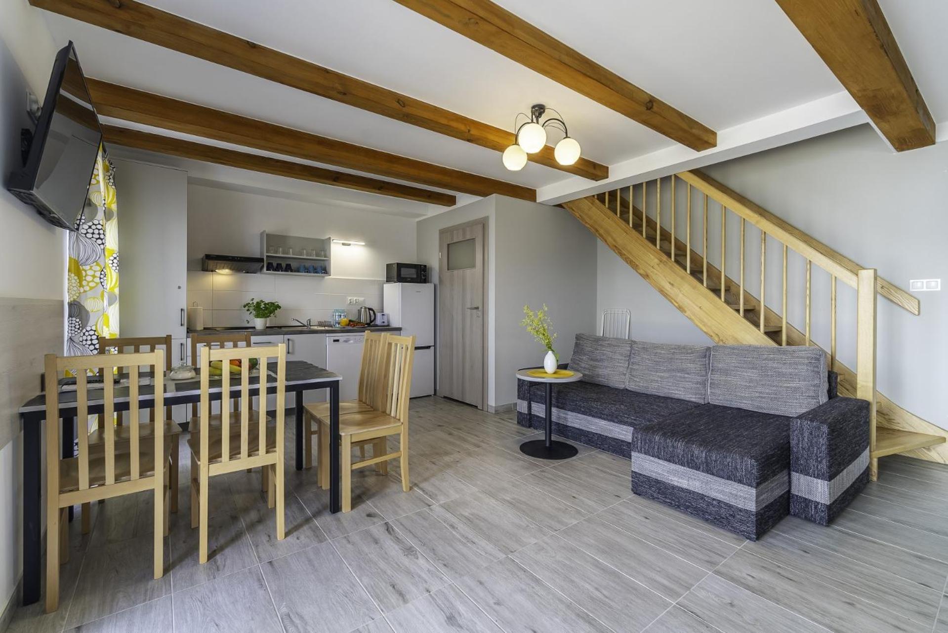 Frajda Domki - Apartamenty 6-Osobowe - Salon I Dwie Sypialnie Oraz Studia 4-Osobowe - Pokoj Z Aneksem Kuchennym Rewal Kültér fotó